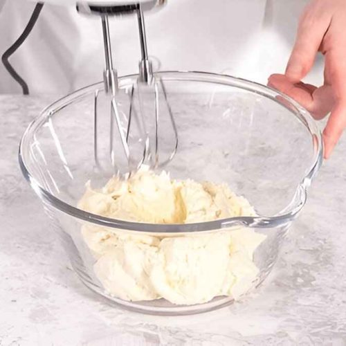 Buttercreme Rezept – Das ultimative deutsche Buttercreme Rezept mit Pudding